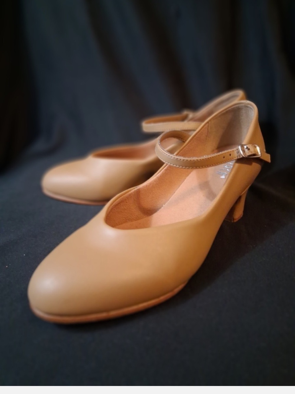 Bloch dance women’s character heels